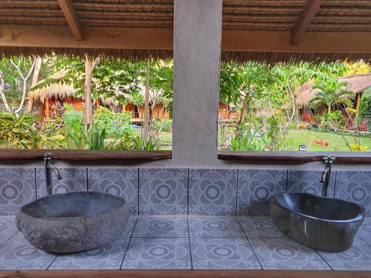 Same Same Bungalows - Eco Friendly Kuta  Exterior photo